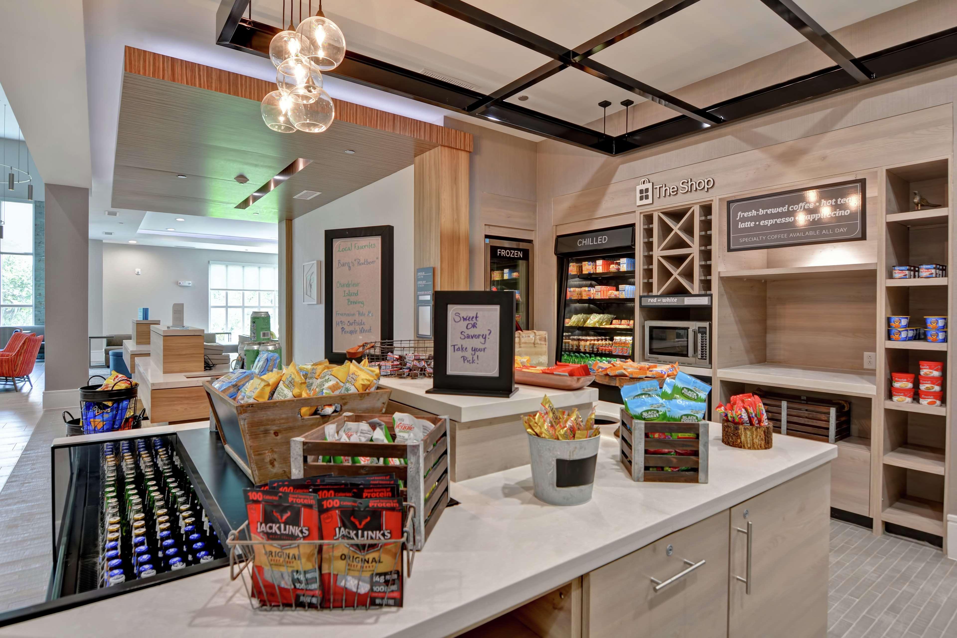 Hilton Garden Inn Билокси Екстериор снимка