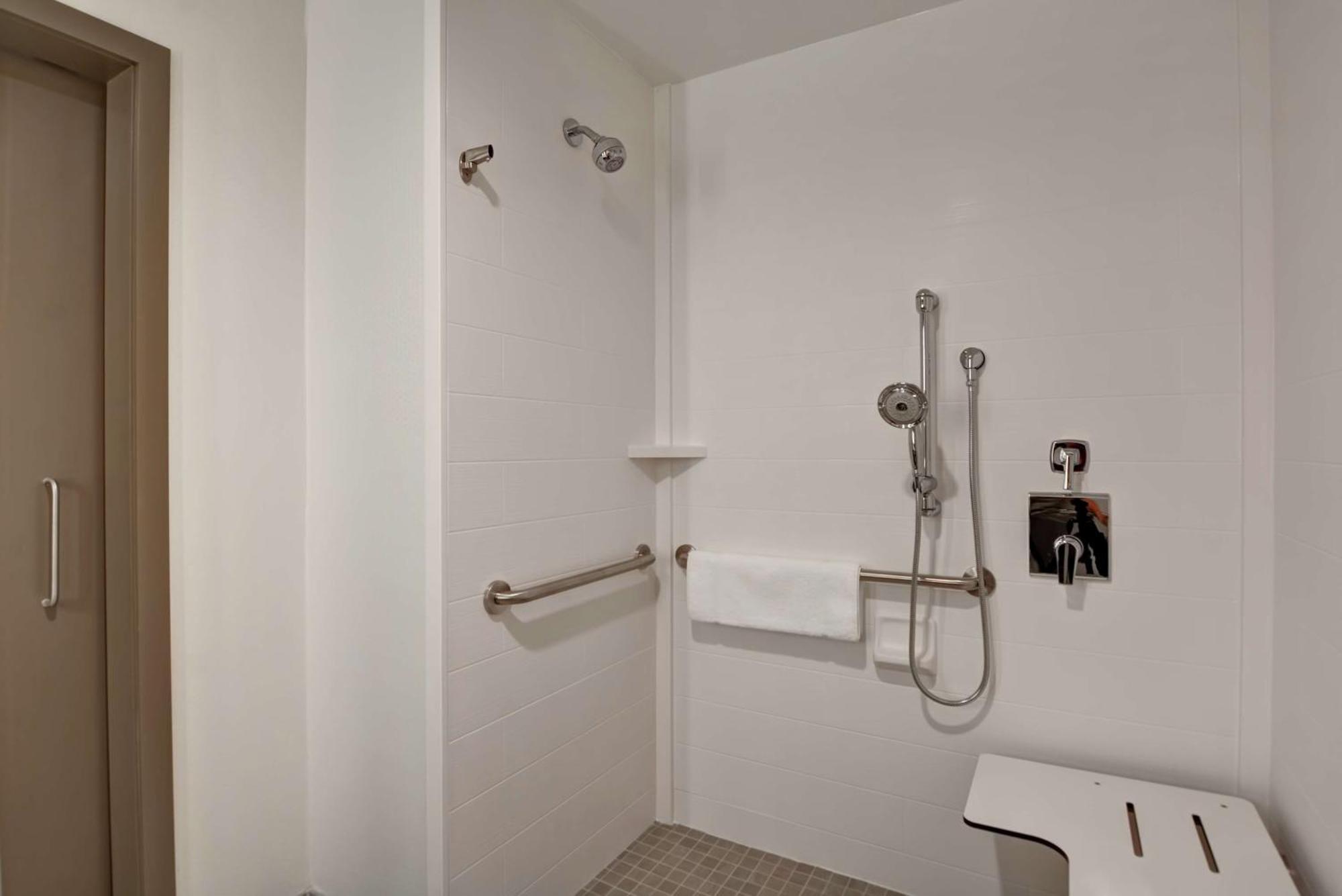 Hilton Garden Inn Билокси Екстериор снимка
